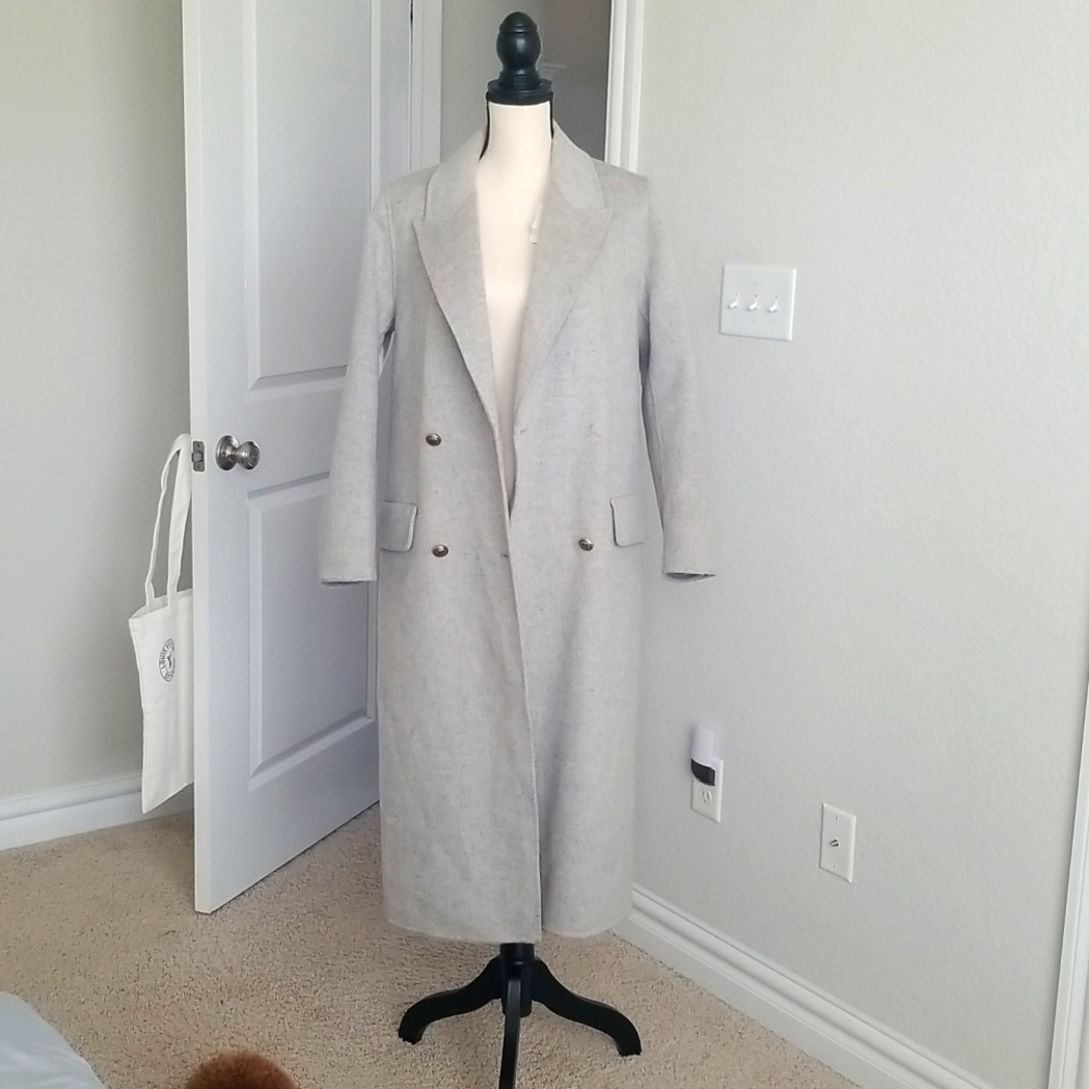 Sandro NWT coats size36(oversized cort)